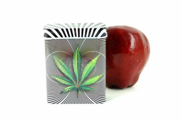 กล่องบุหรี่ Metallic Cigarette Box Cannabis Leaf Psycho Background Rasta