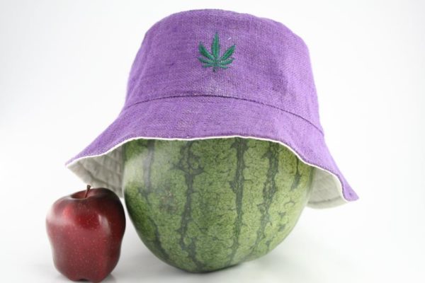 Bucket Hat Violet Cannabis Leaf หมวกทรงบ็อบ﻿ผลิตจากใยกัญชา RASTA HEMP BOB HAT สี