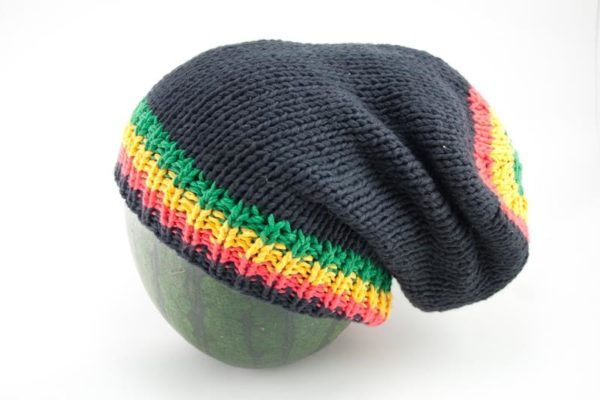 Beanie Black Long Forehead and Top Stripes Green Yellow Red Black หมวกถักแบบยาว﻿