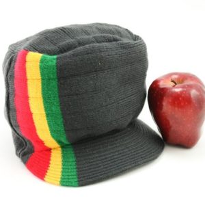 Cap Black Hiphop Side Green Yellow Red Stripes หมวกสไตล์ URBAN CAP﻿ ราสต้าทรงสูง