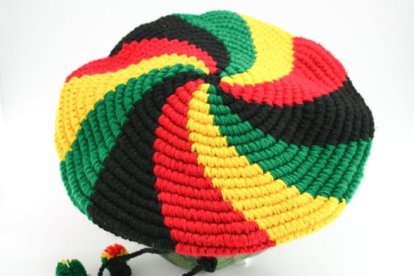 Tam Rasta Visor Swirl Pattern Green Yellow Red หมวก CROCHET RASTA สีสัญลักษณ์ราส