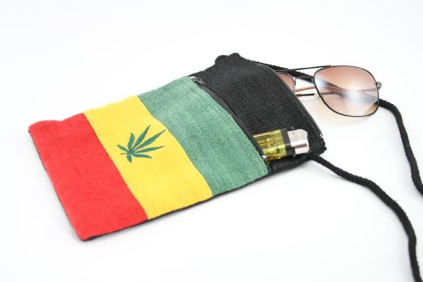 Bag Passport Hemp Cannabis Leaf Zip กระเป๋าใยกัญชา﻿﻿ราสต้า ปักลาย MARIJUANA LEAF
